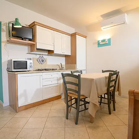 Elbamar Apartment *