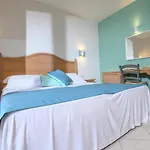 伊尔巴玛莉娜迪坎普酒店 公寓